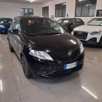 Lancia Ypsilon 1.2 69 CV 5 porte Gold