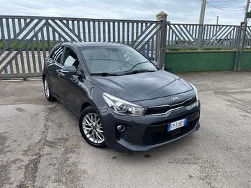Kia Rio 1.4 CRDi 90CV 5 porte Cool