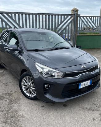 Kia Rio 1.4 CRDi 90CV 5 porte Cool
