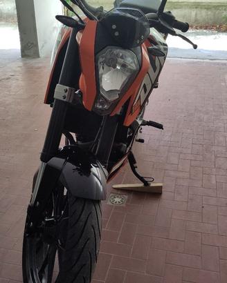 DUKE 125