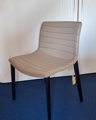 Poltroncina Arper Catifa 53  originale