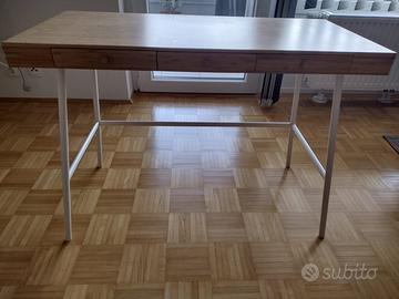 Scrivania Ikea
