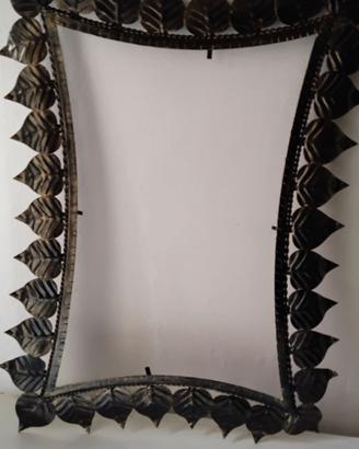Cornice x specchio in metallo del 1950 con foglie
