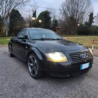 Audi TT 1.8T Quattro 180cv