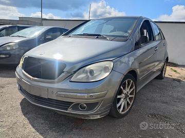 MERCEDES-BENZ CLASSE B W245 B 200 CDI - ricambi