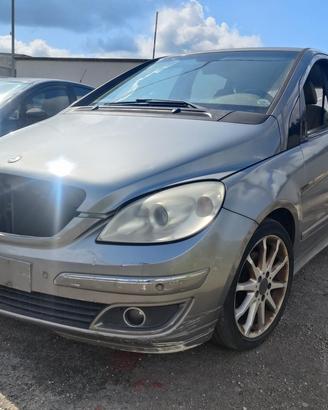MERCEDES-BENZ CLASSE B W245 B 200 CDI - ricambi