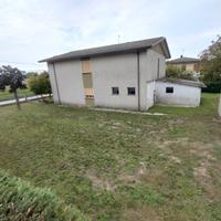 Casa 500 mq da sistemare