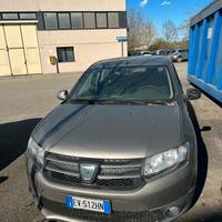 Dacia Sandero - manutenzione fresca - da sistemare