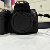 Canon EOS 77D