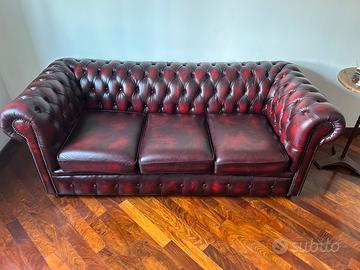 Divano Chesterfield 3 sedute