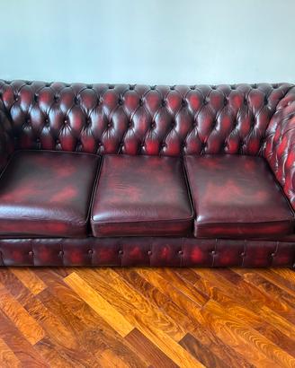 Divano Chesterfield 3 sedute