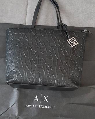 Borsa Armani Exchange