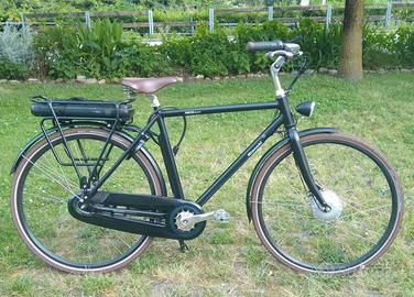 E-bike Bianchi E‑Spillo Classic Altus 8v Large
