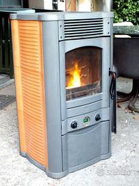 Stufa pellet mod. TREND Italiana Camini Edilkamin