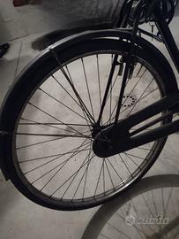 bicicletta nera bianchi