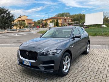 Jaguar F-Pace prestige business 180 CV