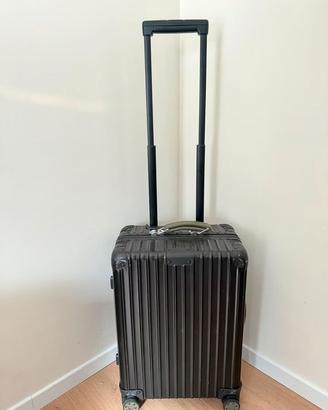 Rimowa Classic Cabin