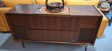 Radio a valvole Grunding TM 45B anni 60/65