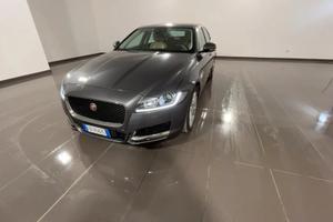 Jaguar XF 2.0d Prestige 180cv auto