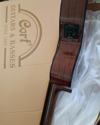chitarra classica CORT