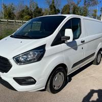 Ford Transit Custom 2.0 TDCi 130cv L1 H1 port. 952