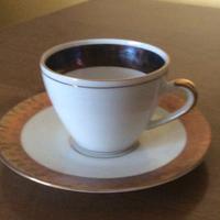 Servizio 12 tazzine caffè bianche smalto oro rosso