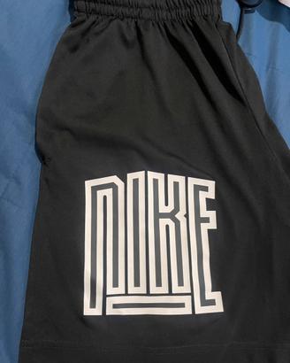 Shorts della nike  tg S