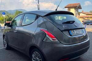 Lancia Ypsilon 1.3 MJT 16V 95 CV 5 porte S&S Plati