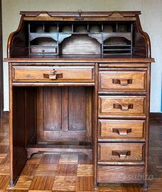 Scrivania ministeriale