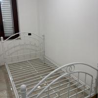 Struttura letto una piazza e mezzo