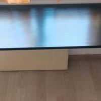 Scrivania per studio o computer