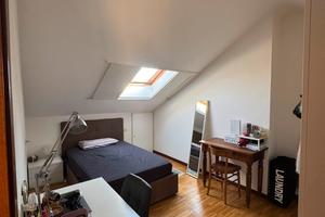 stanza singola con bagno e salone privato