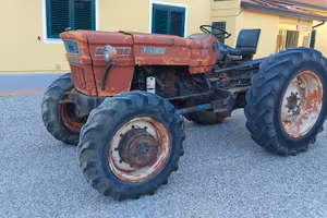 Trattore fiat 850 dt con motore fuso