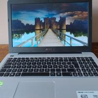 Asus X556U i5 6200U 8/500 GB