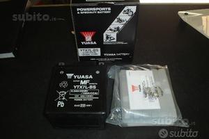 Batteria moto scooter yuasa ytx7lbs ytx7l-bs