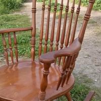due Sedie a dondolo vintage legno massello 