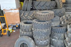 gomme agricole muletto varie