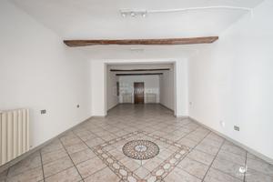 Negozio a Modena Via nazario sauro 2 locali