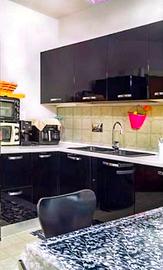 CUCINA USATA COMPLETA DI ELETTRODOMESTICI