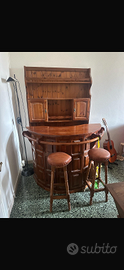 Angolo bar in legno massello
