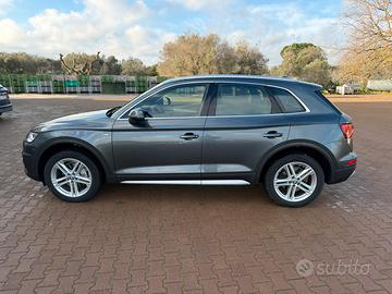 Audi Q5 2.0 TDI quattro S tronic S line plus