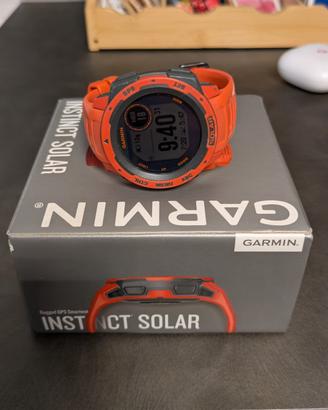 Garmin Instinct Solar 42