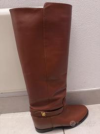 Via Roma 15 stivali n.40