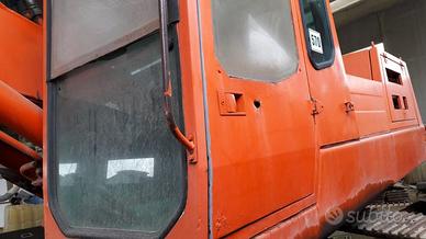 escavatore cingolato