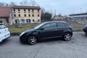 Alfa Romeo MiTo 1.6 JTDm 16V Distinctive Premium P