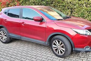 Nissan Qashqai 1,5 dCi-CINTA DISTR-NAVI-TELECA-4 R