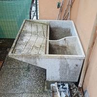 Lavatoio da giardino  o terrazzo con doppia vasca