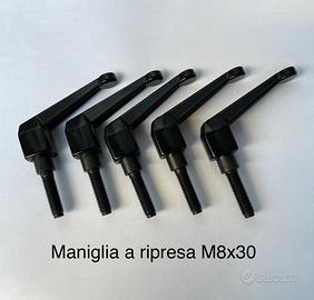 Set 5 maniglie a ripresa in zama M8x30