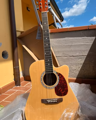 Chitarra acustica De Salvo