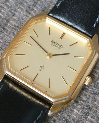 Orologio al quarzo placcato oro Seiko Chariot
